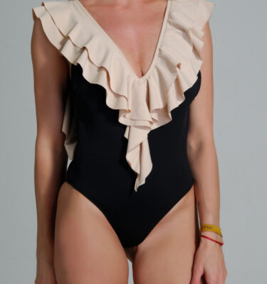 Malla enteriza modelo Scarlett Avellana