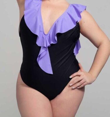 Traje de baño enterizo con volados modelo Scarlet