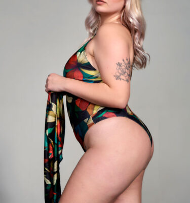 Traje de baño enteriza estampada
