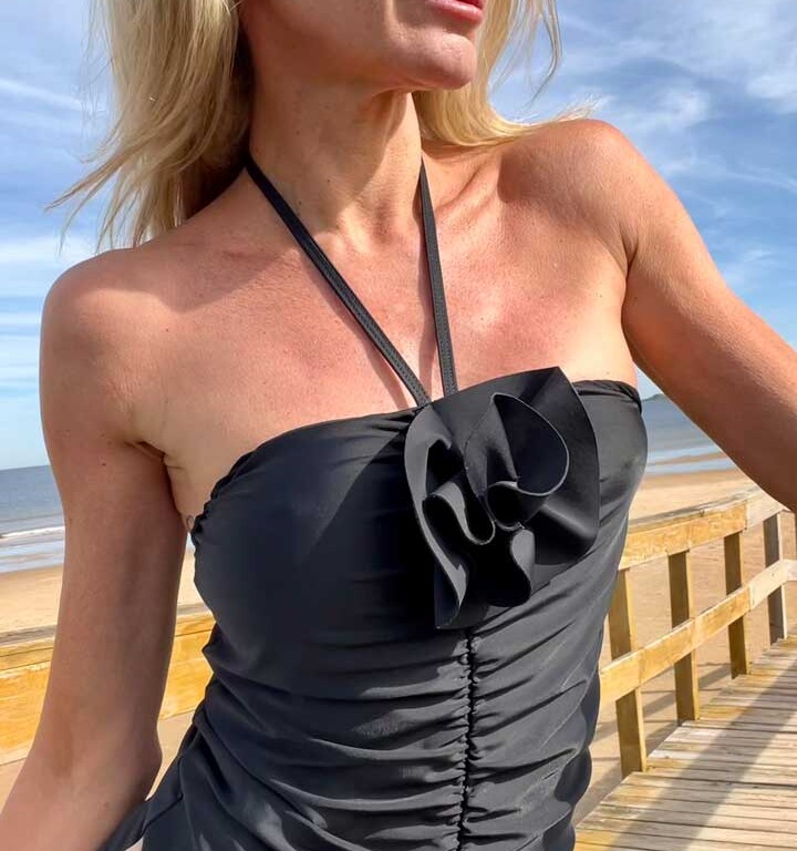 Traje de baño. Enteriza Mujer